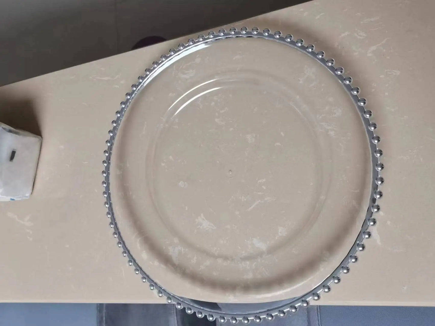 1pcs Premium Clear Plastic Charger Plates with Gold Beads Rim, Decorative Service Plate for Party, Wedding and Events