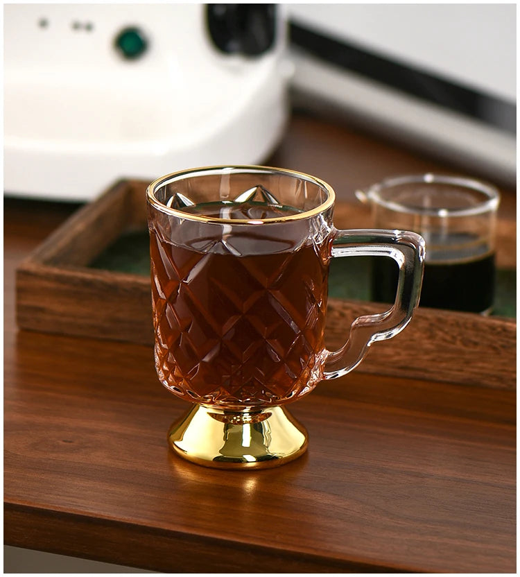 Gold Rimmed Tall Glass with Handle, Tall Beer Drinking Glass with Handle, Kitchen Bar, Barware, Drinkware Set, Light, Luxury