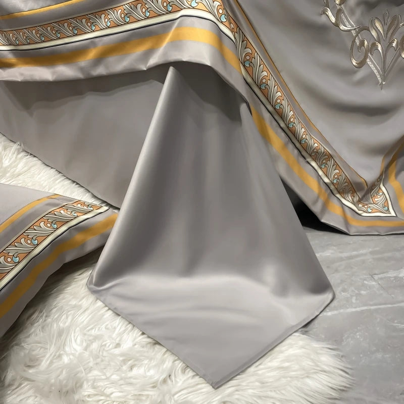 European Style Gold Edge Embroidered Bedding Set Luxury White Satin Cotton Duvet Cover Bed Sheets Pillowcases King Queen Size