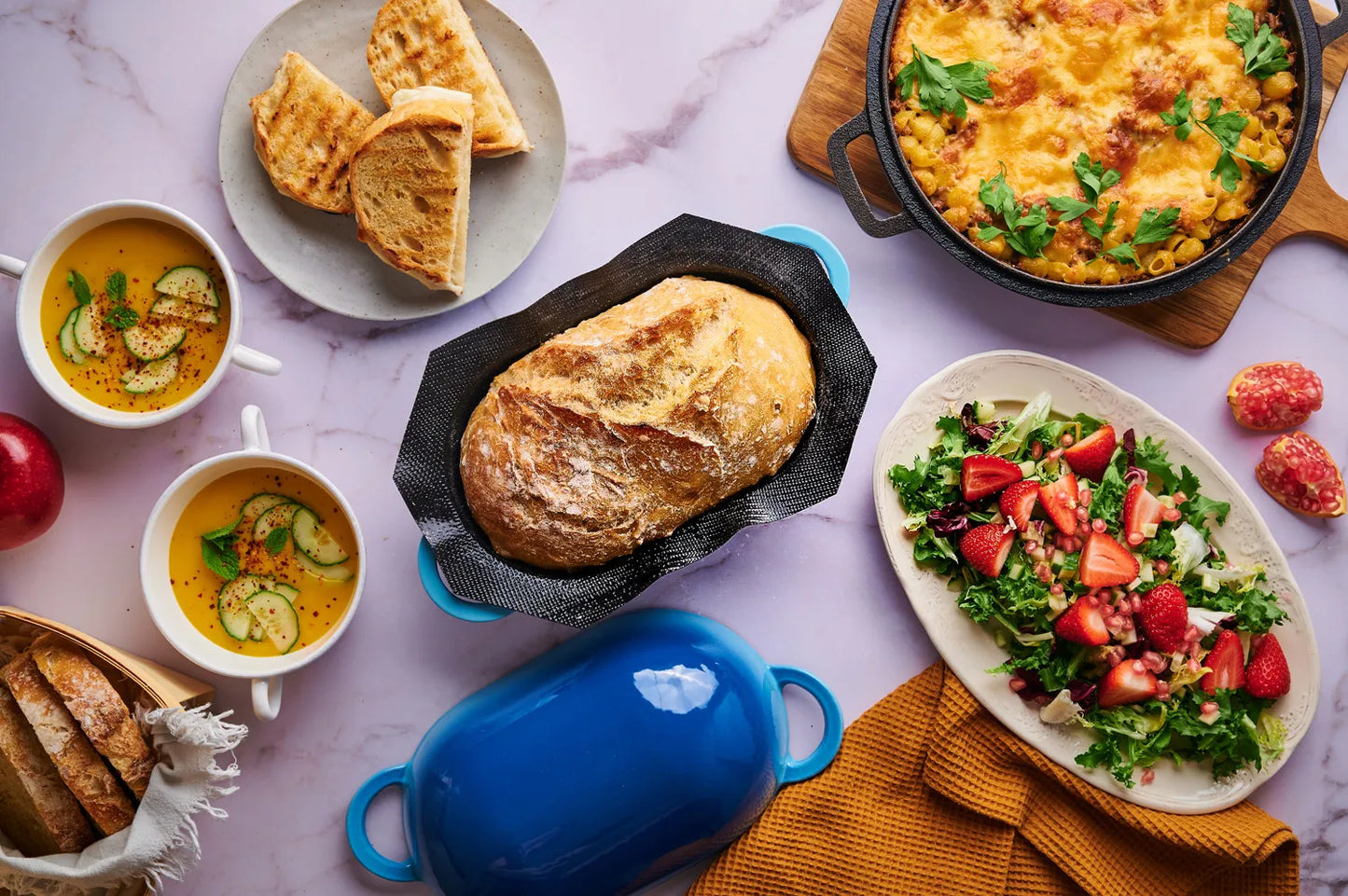 Enameled Cast Iron Dutch Oven for Sourdough Bread Baking Artisan Bread Heavy Duty Oval Loaf Pan 9 " 2 Qt Oven Safe Baking Mold