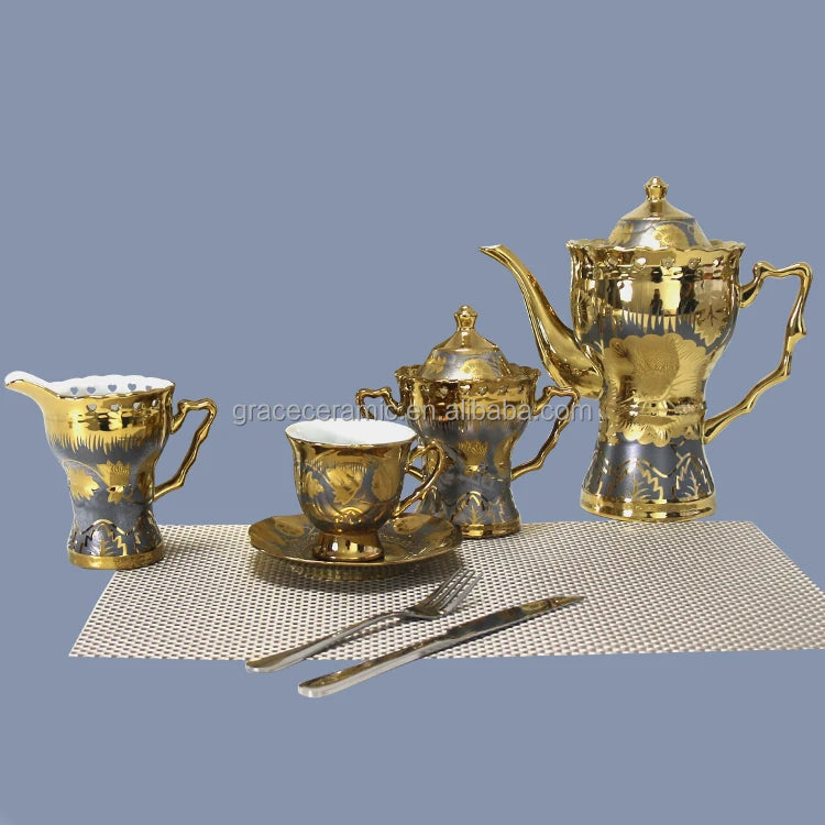 Hot Selling Home Restaurant Ceramic Pakistan Dubai Dinnerware Set 84 Pieces Fine Porcelain Dinner Set With Gold Plated Design