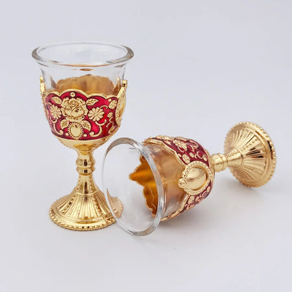 Set of 2 Vintage Wine Goblet Palace Style Retro Metal Embossed Wine Cup Palace Toasting Glasses For Home Offices Kitchen Wedding