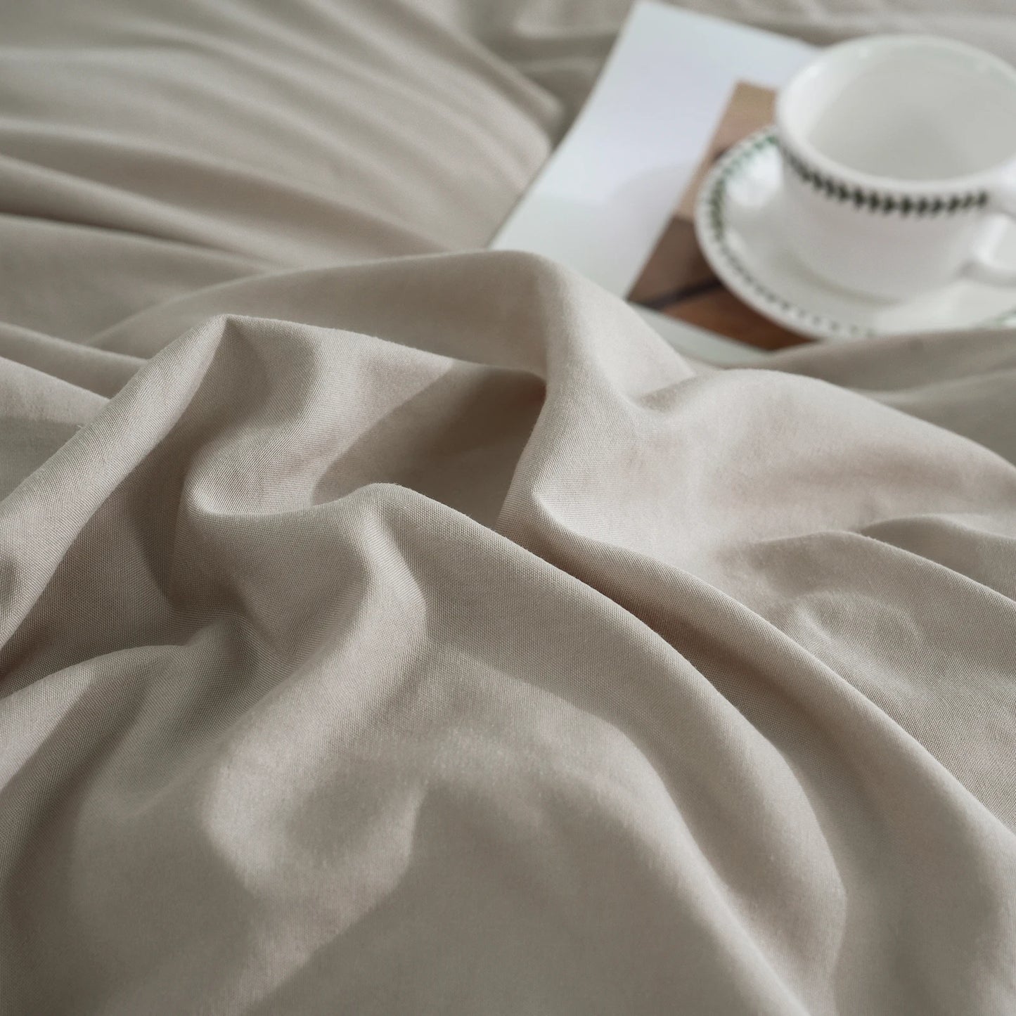 3PCS Khaki Duvet Cover Set Ball Comforter Cover Geometric Line Bed set soft lightweight Down Bedding Set for All season