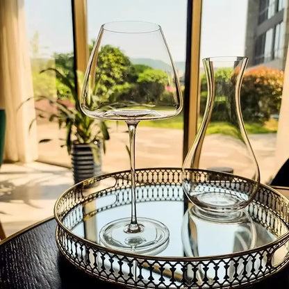 720ml Crystal Burgundy Wine Glass Stemware, Luxury Modern Fluted Design, Dishwasher Safe Elegant Home Use Gift for Wine Tasting