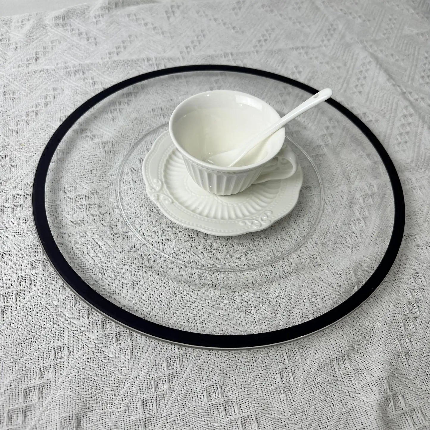 50pieces Side Panels Round Charger Plates Plastic Trays With Beaded Edges, Plastic Plates Dinner Chargers For Receptions Weddin