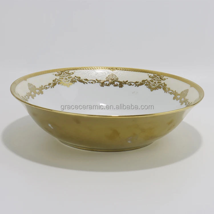 24k Gold Dinnerware Ceramic Luxury Personalized Desgin Embossed Fine Porcelain China Dubai 81pcs Dinner Set for 8 Persons